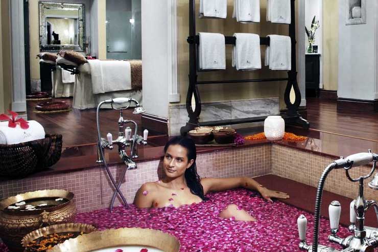 Varanasi luxury tour package
